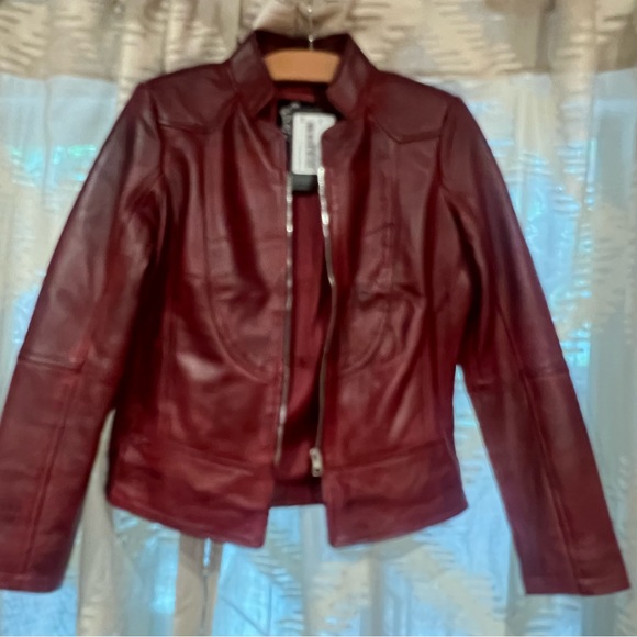NWT - 100% Lambskin Maroon Leather Jacket - Picture 5 of 8